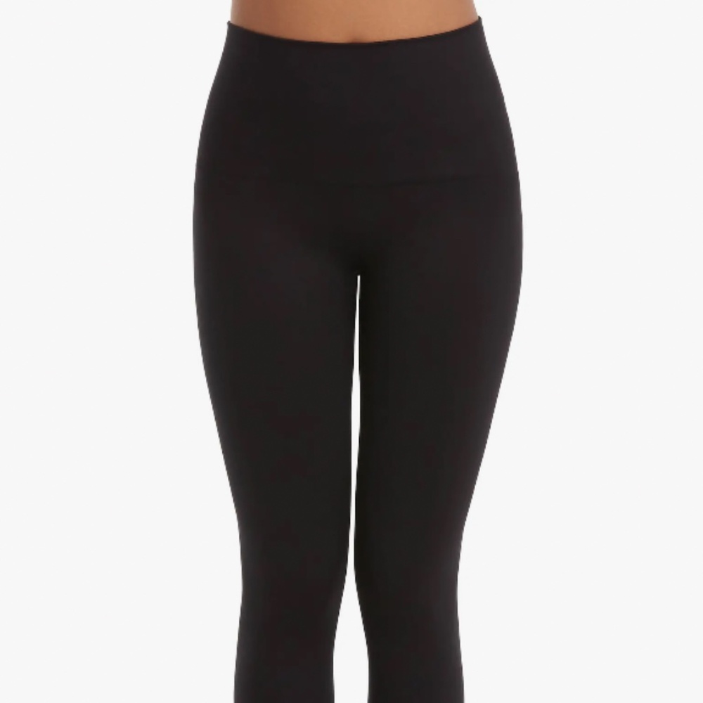 SPANX® Look at Me Now' Seamless Leggings VERY BLACK, Size Medium